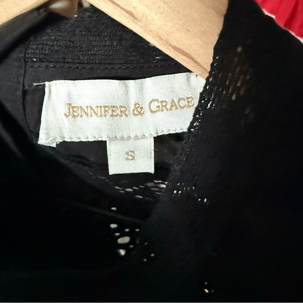 Jennifer & Grace - Black Eyelet Blouse - Women’s Small - Picture 5 of 6